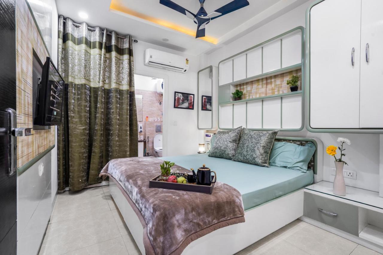 Homlee-Villa Luxury-2Bhk-Anand Vihar-Ramprastha Ghaziabad Exterior foto
